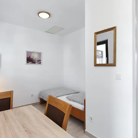 Apartment Mirko
