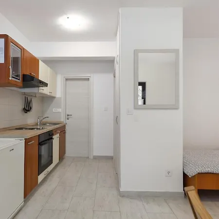 Apartament Mirko *