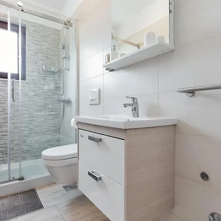 Mediterraneo Mirko Apartment Porec